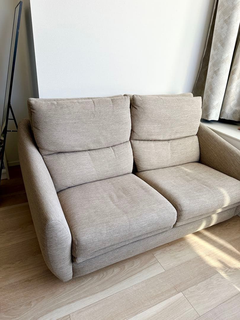 ニトリ2-3人掛けソファ ライトグレー　2022年初前後購入