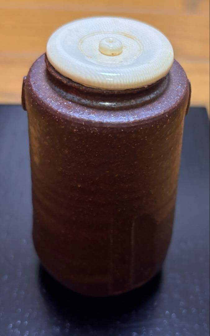 ⭐︎値下げ⭐︎古瀬戸茶入　八十二作　茶道具 陶器製 円筒形 茶色