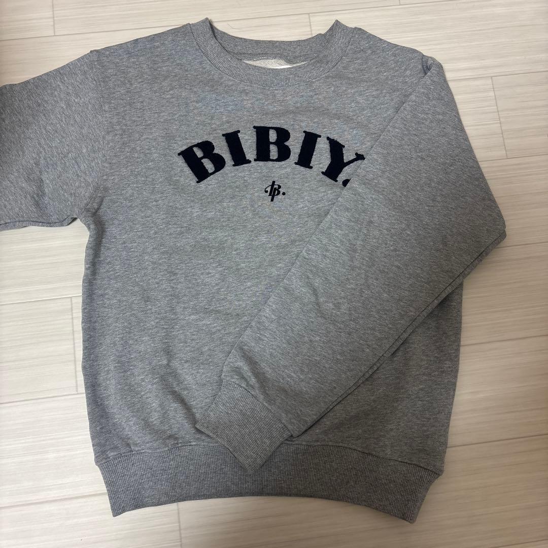 BIBIY. ロゴトレーナー