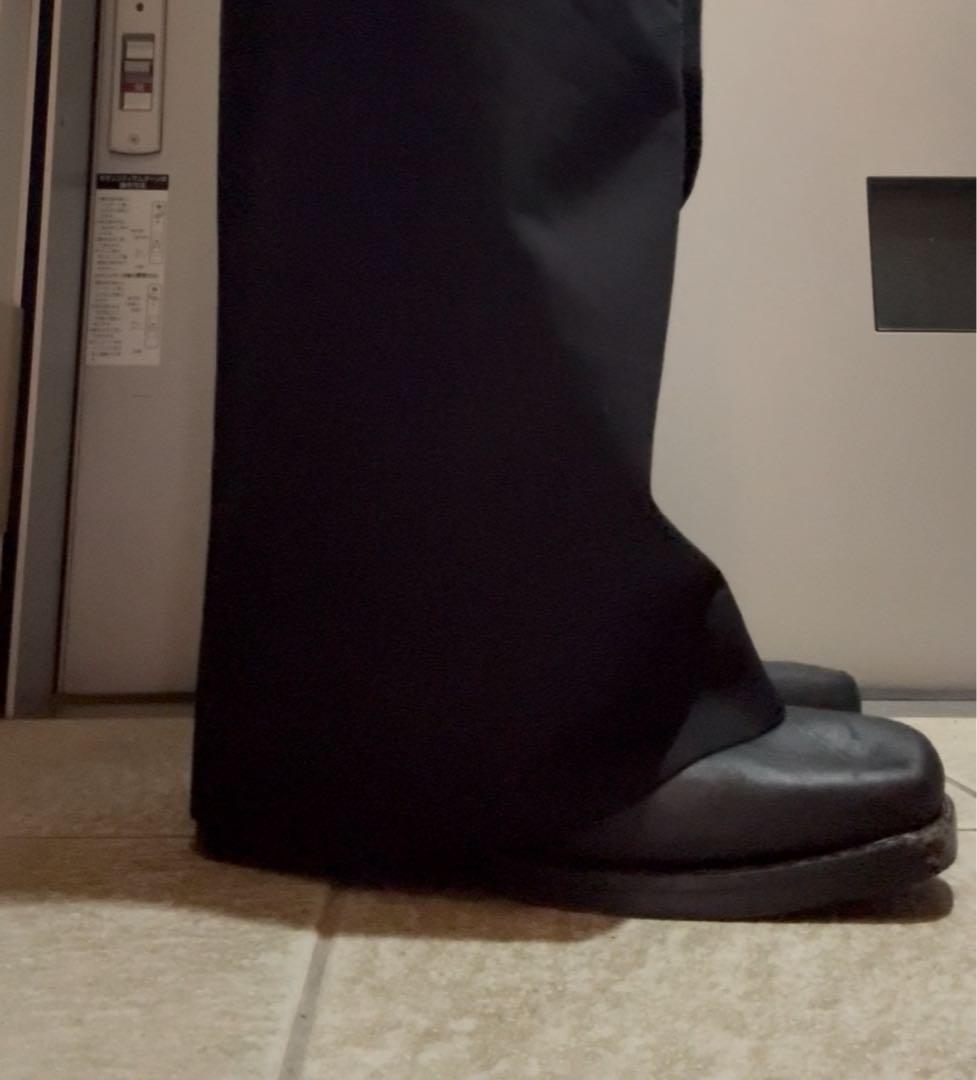 黒 エンジニアブーツ バックル付き