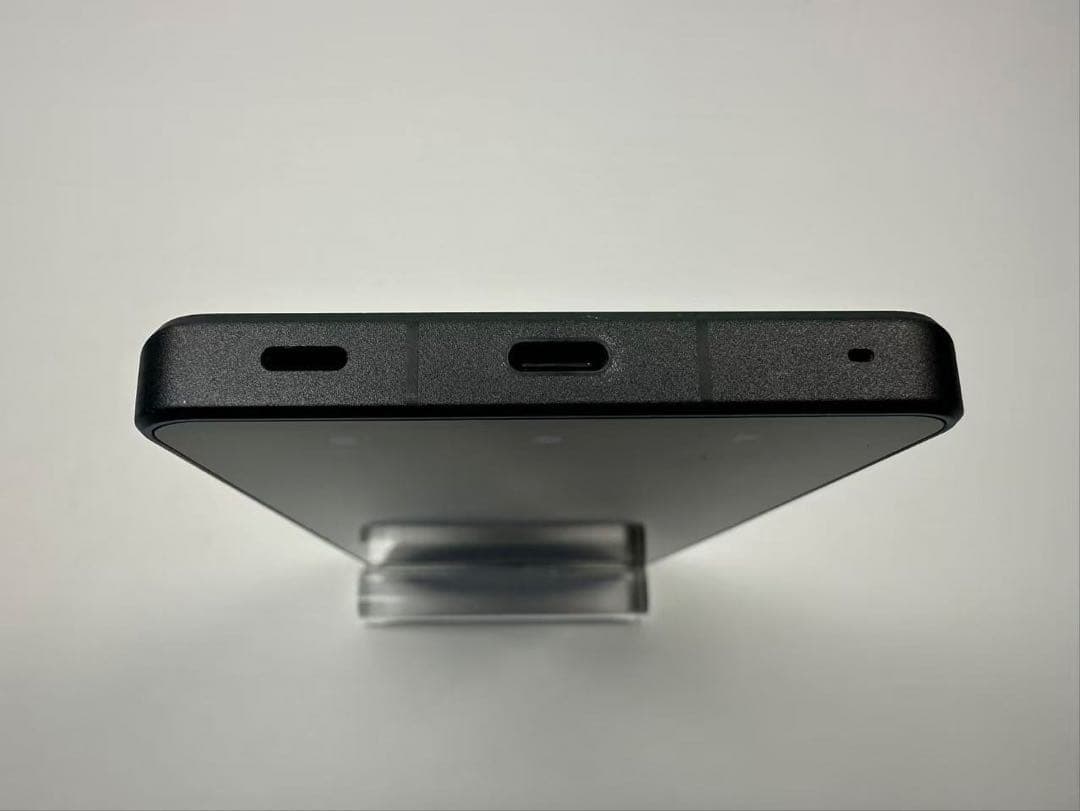 Aquos R8 pro docomo 256gb ブラック