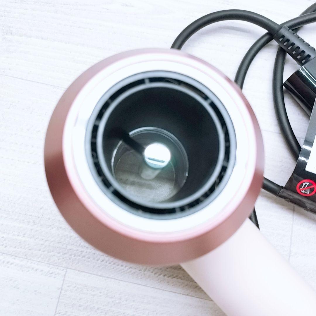 ほぼ未使用☺️最新モデル ダイソン ドライヤー HD16 Dyson
