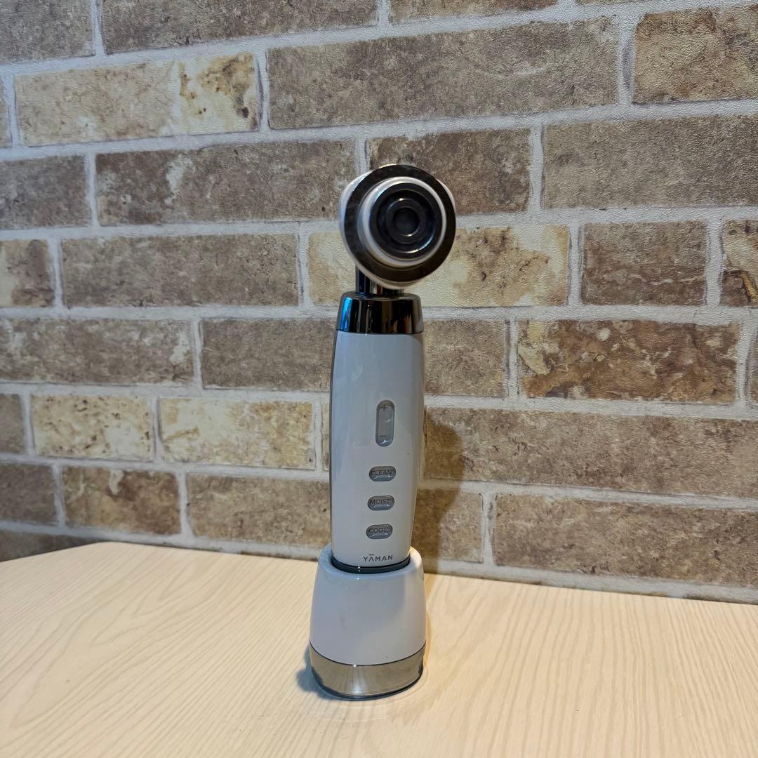 YAMAN 美顔器 充電スタンド、コード付き