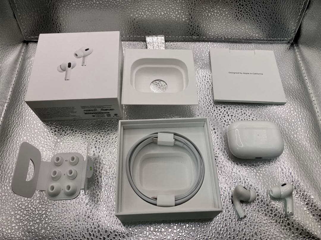 ［完動美品］Apple AirPods pro 第2世代 A2698 正規品