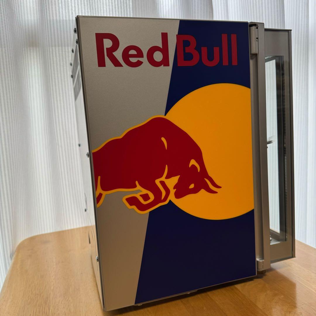 レッドブル 冷蔵庫 非売品