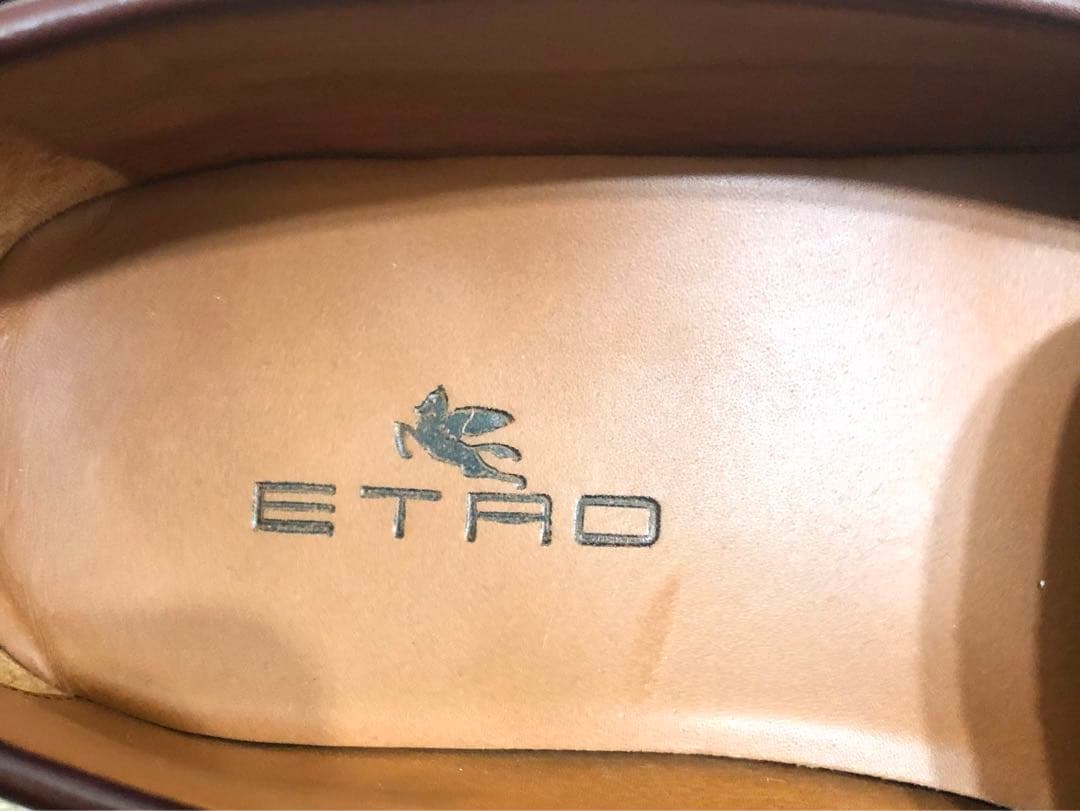 エトロ　クロコダイル風レザー タッセル付きローファー