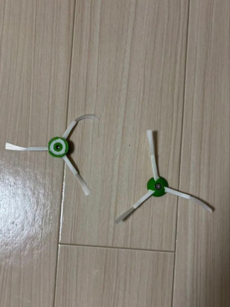 （7773）ルンバ　ロボット掃除機本体　i3+