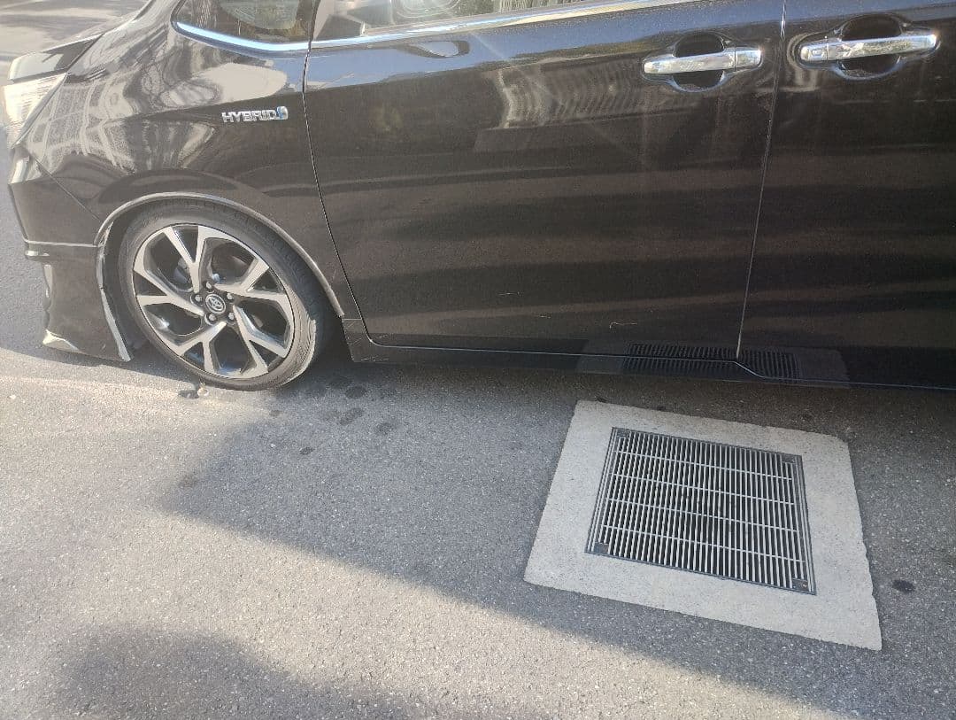 格安トヨタC-HR純正 18インチホイール 流用ノア ヴォクシー エスクァイア等