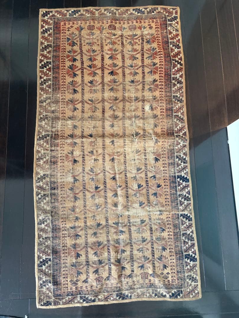 ビンテージ　アンティークトライバルラグ