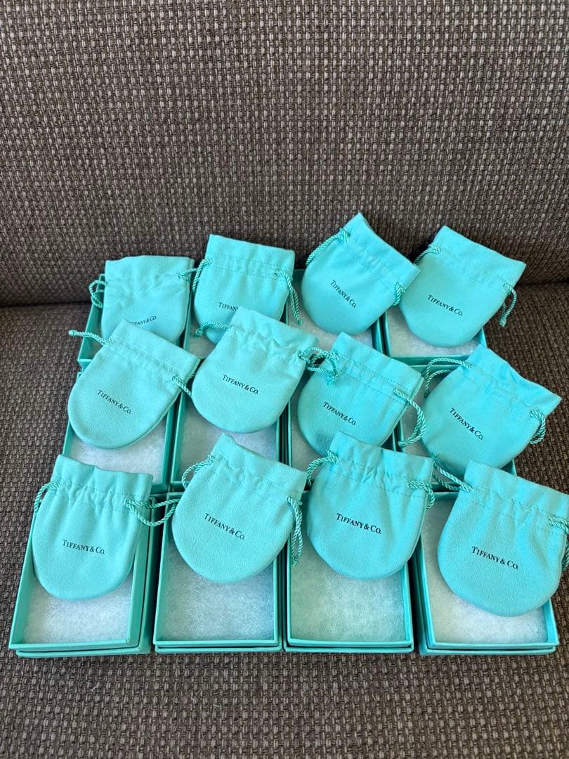 旧型　中古品ティファニー空箱 巾着袋12セット