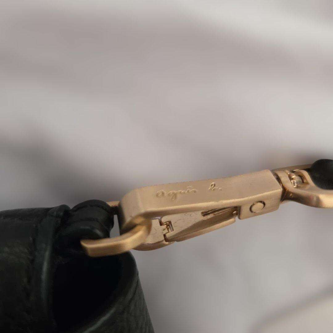 美品　アニエスベー　ショルダーバッグ　レザー　ブラック　ゴールド金具