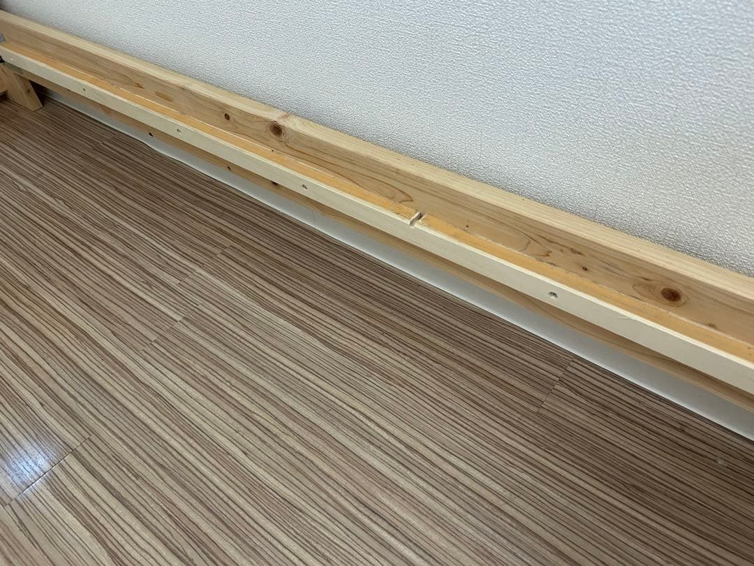 源ベッド　ひのき　ベッドフレームコンセント２口付きナチュラル無垢材檜シングル