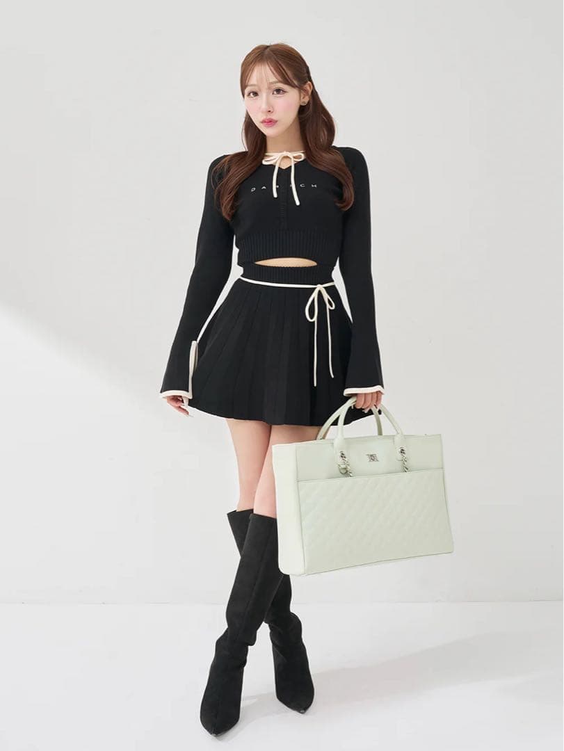 新品 ダーリッチ ウエストオープンリボンデザインニットミニワンピース 黒 FL