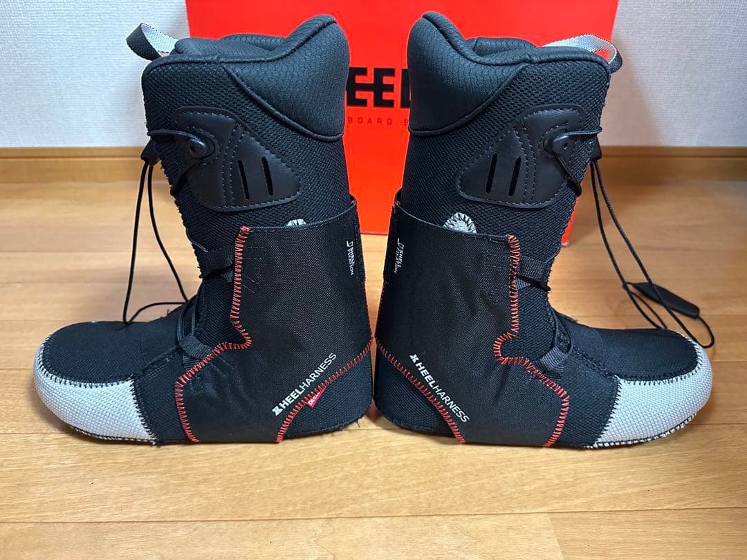 DEELUXE TEAM ID LARA レディース　25.5 ブーツ　女性用