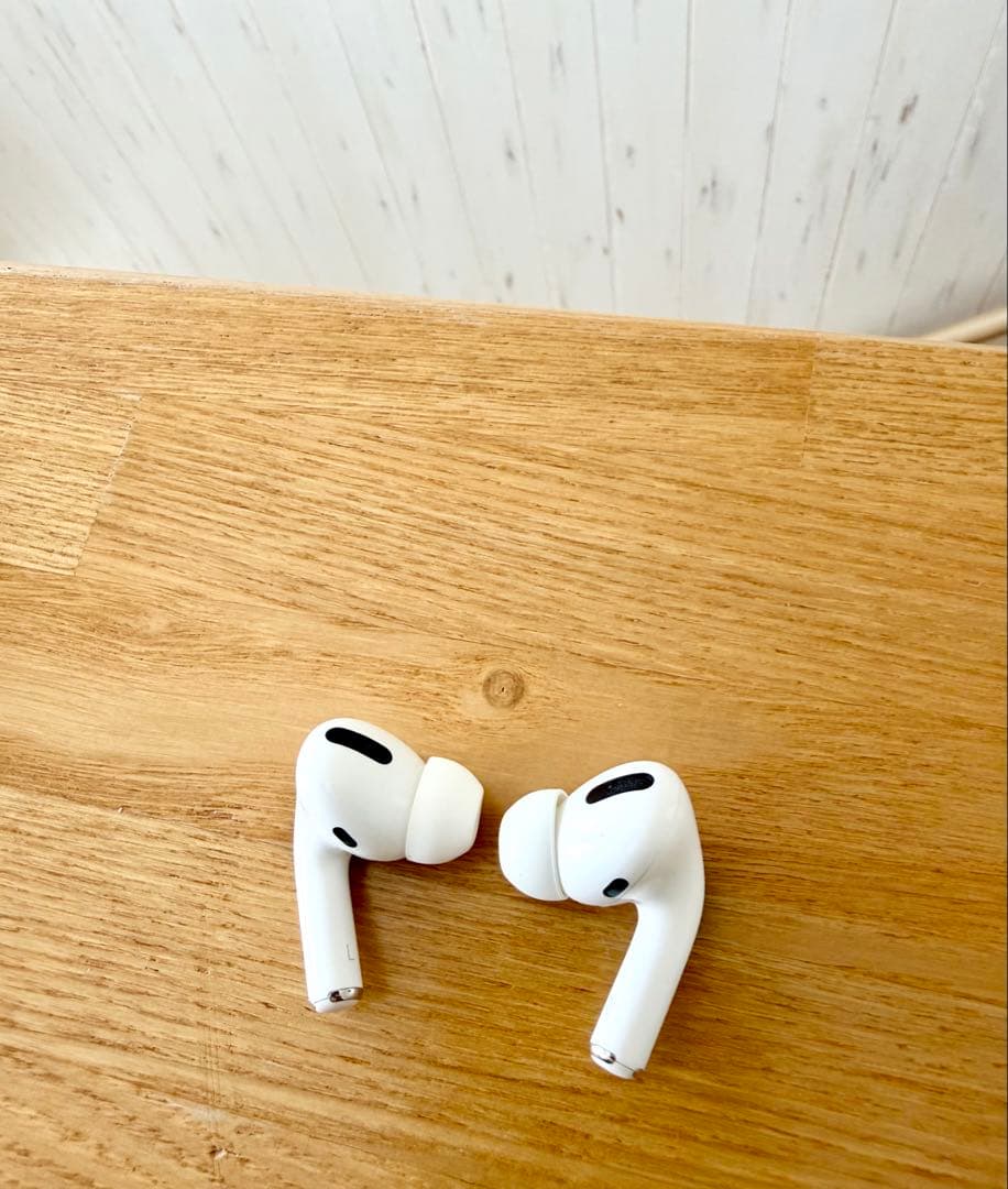 AirPods Pro 本体 充電ケース 全て付属品あり 動作確認済み