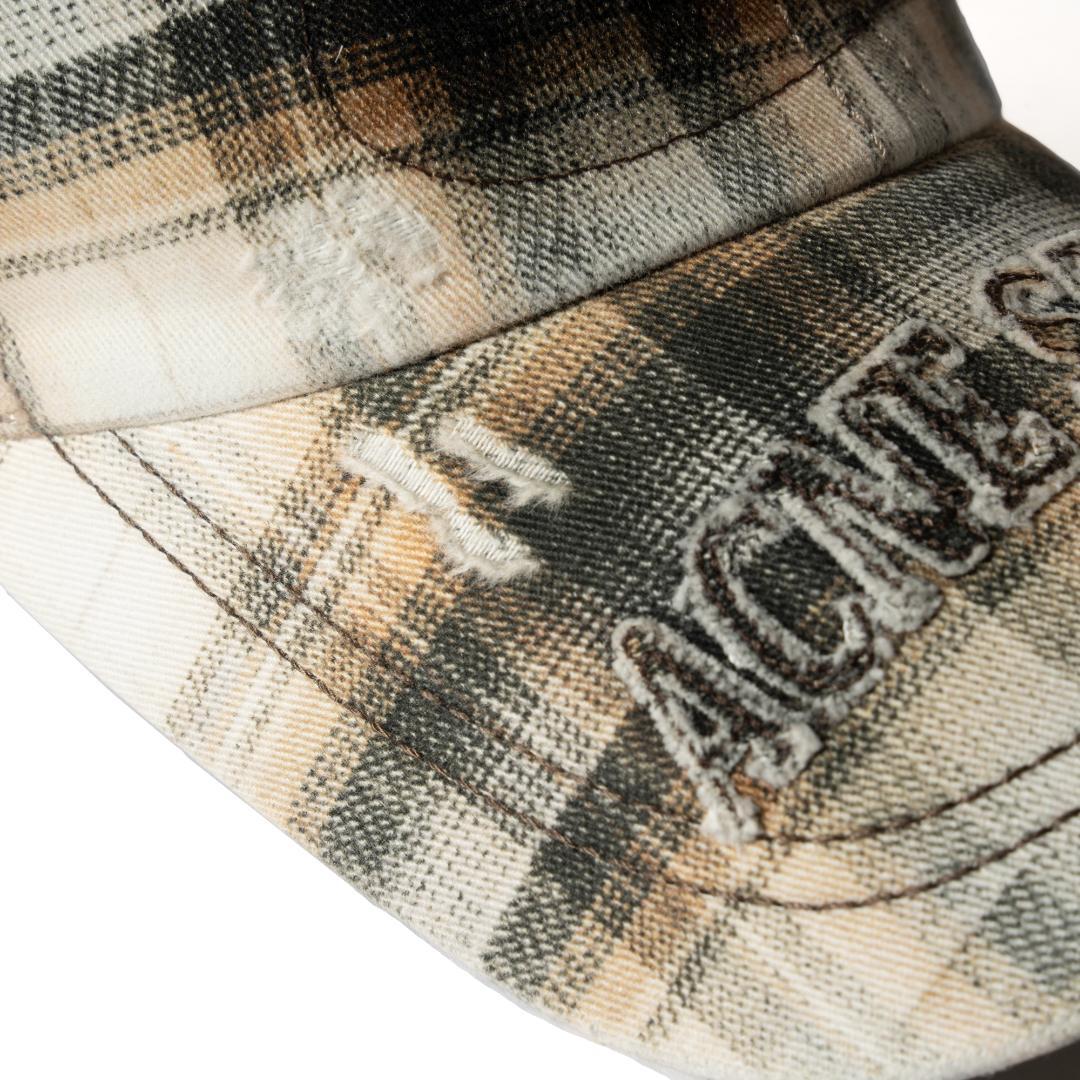 新品 Acne Studios ダメージ加工 ベースボールキャップ