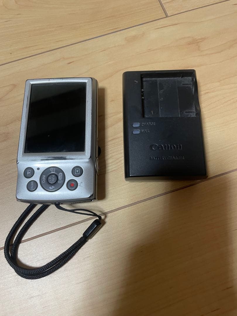 デジタルカメラ　Canon IXY PC2333