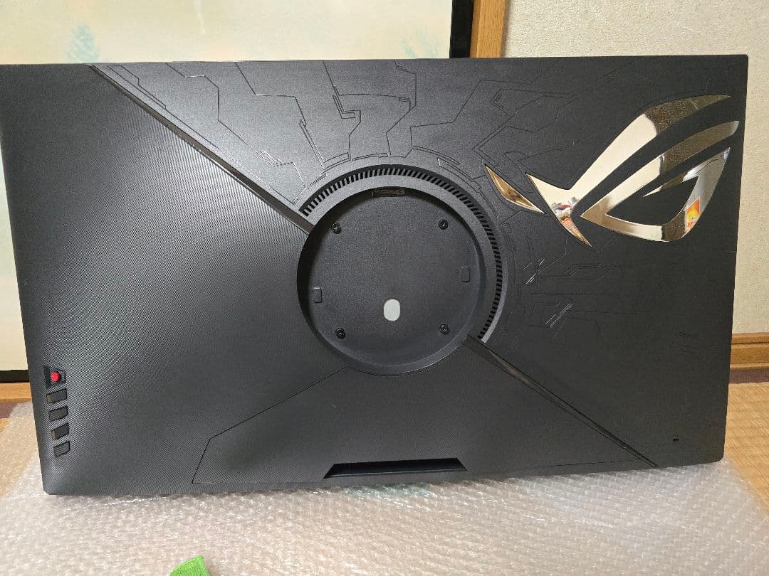 ASUS ROG Swift PG32UQ 144Hz 4kゲーミングモニター