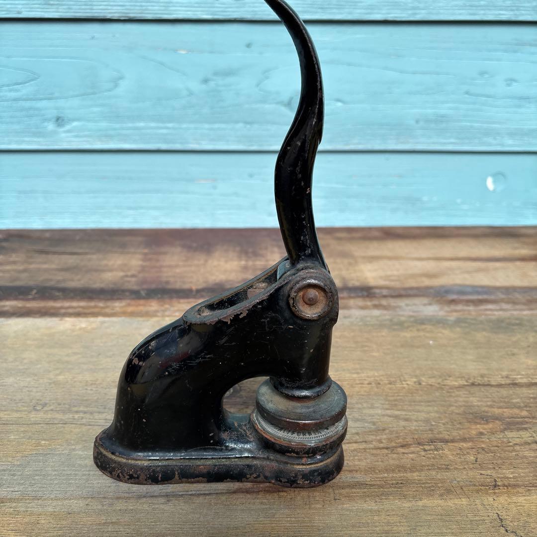 USA Antique エンボッサー