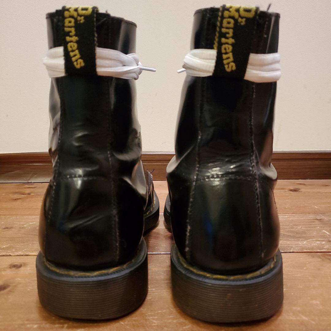 【ホワイト社×BIGサイズ早い者勝ち】英国製 ドクターマーチン 8ホール UK9