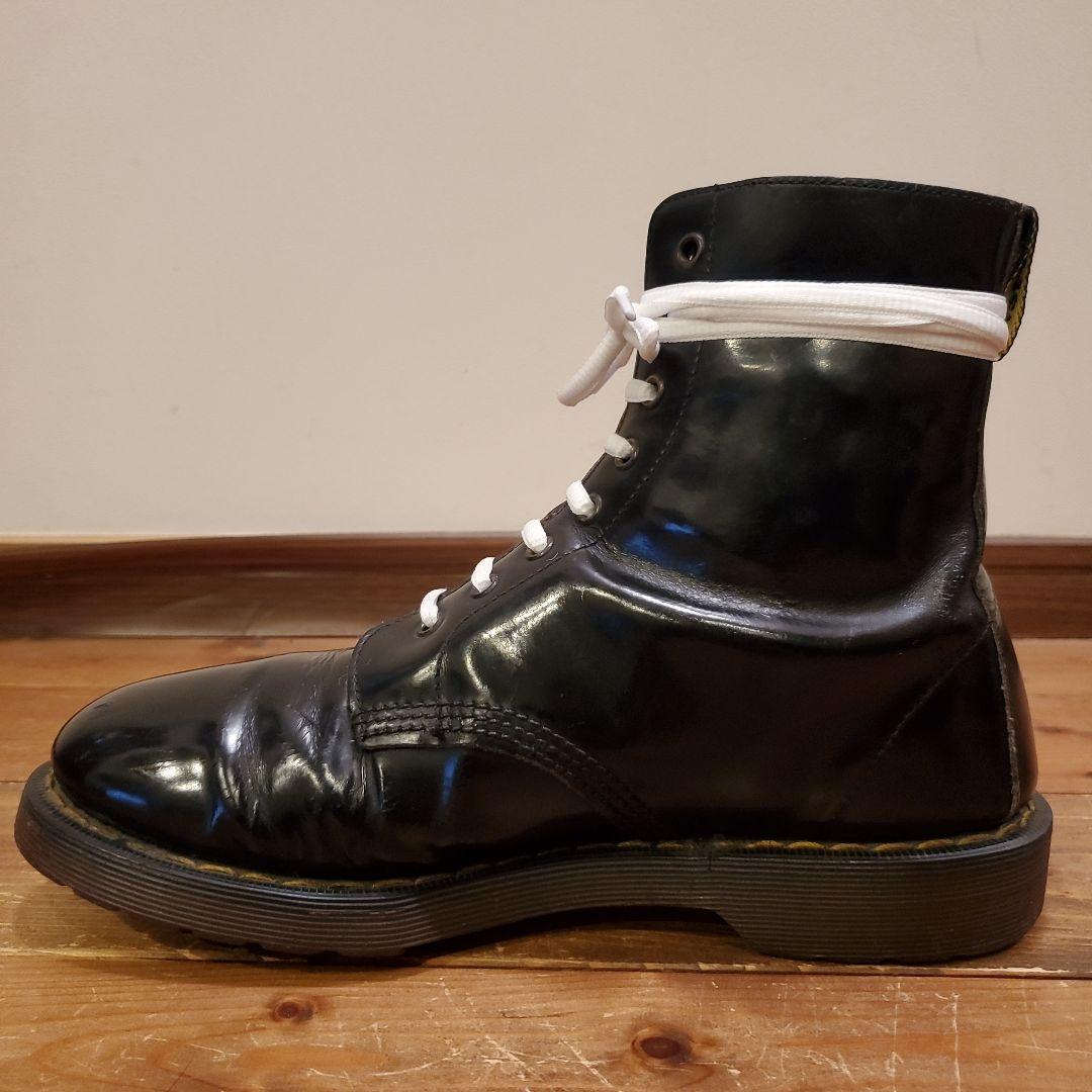【ホワイト社×BIGサイズ早い者勝ち】英国製 ドクターマーチン 8ホール UK9