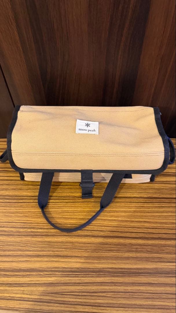 スノーピーク ソリッドステーク30 20本セット マルチコンテナ付き（使用済み）