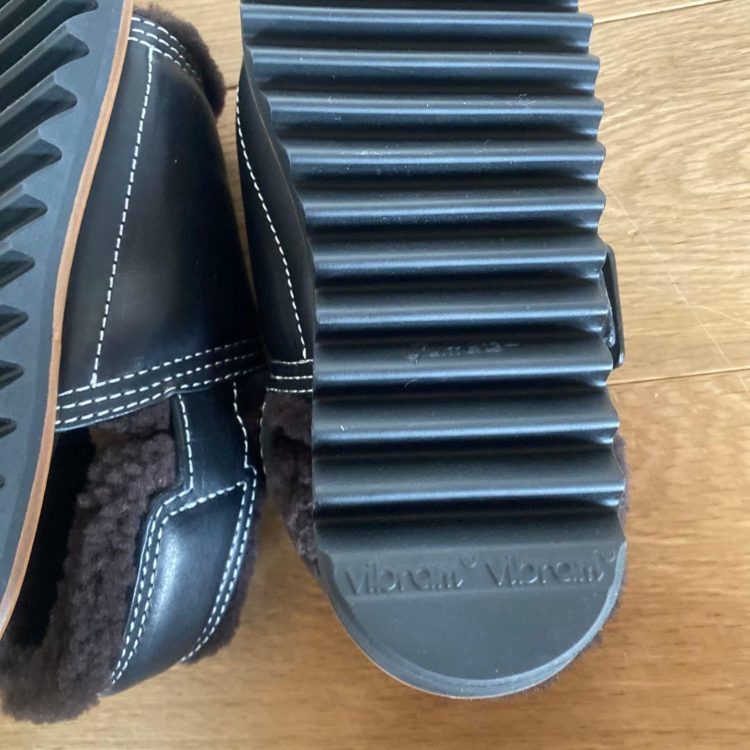 新品試着のみ☆オーラリー　ボアサンダル　レディース