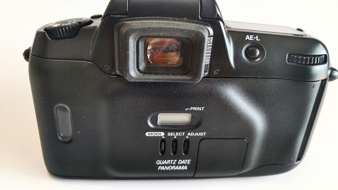 Nikon　F-60 DパノラマAFニッコール28-80mm. F3.5~5.6