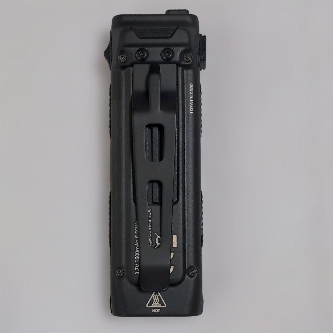 ナイトコア Nitecore EDC23 ウルトラスリムフラッシュライト♡H4