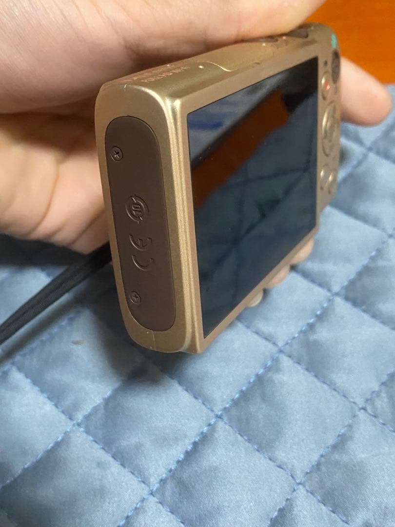 Canon IXY 610F ゴールド