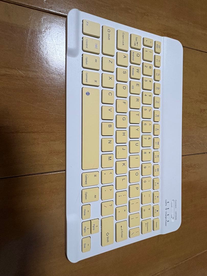 iPad 第9世代本体＋キーボード＋カバーセット