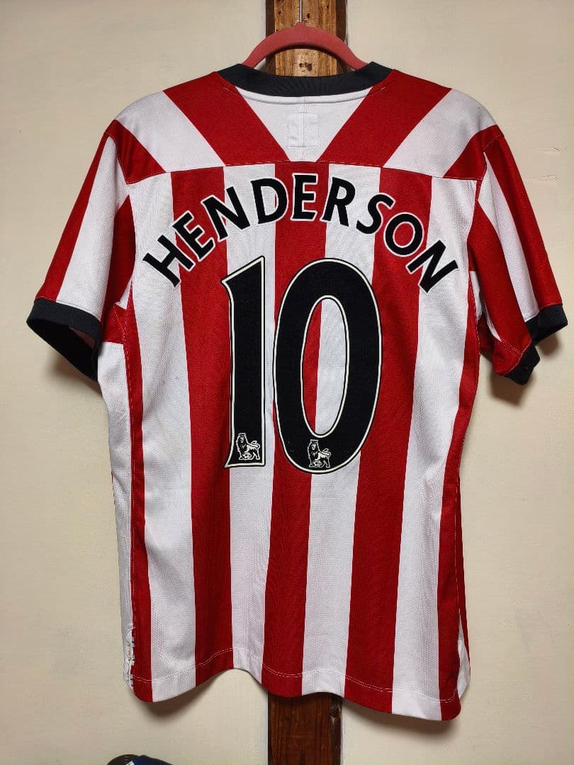 サンダーランド Jordan HENDERSON 10番 サッカーシャツ