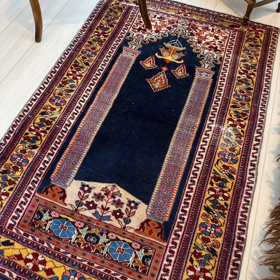 トルコ製ヴィンテージラグ838レア 高級 カイセリ ネイビー イエロー ピンク