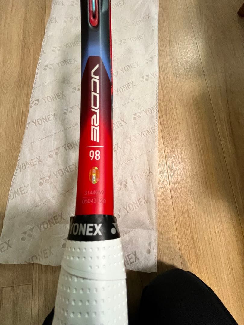 YONEX テニスラケット VCORE98 2023 G3 ガット無料で張り替え
