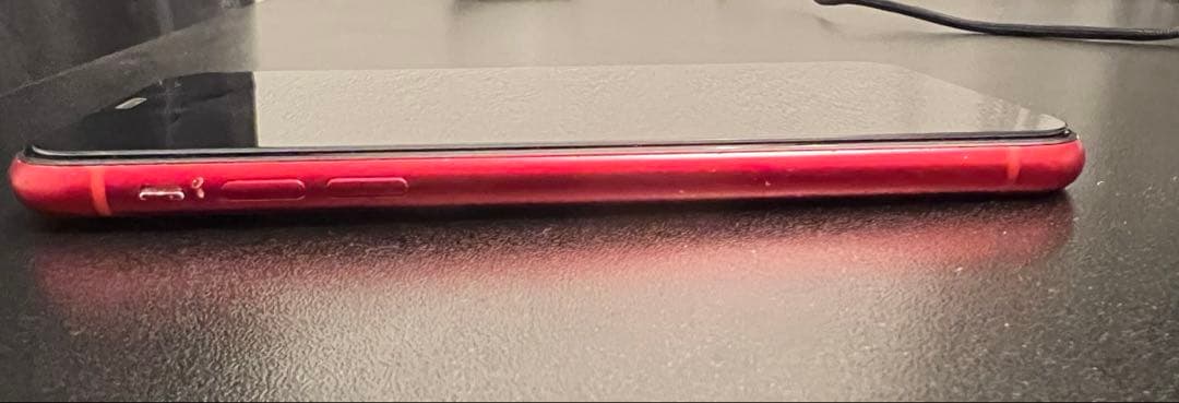 iPhone XR 64gb バッテリー健康度84％