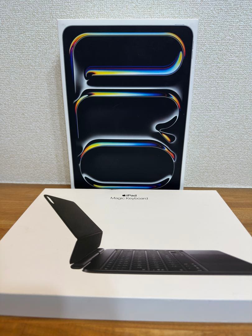 iPad Pro 11インチ　M4 1T セルラー　Magic keyboard