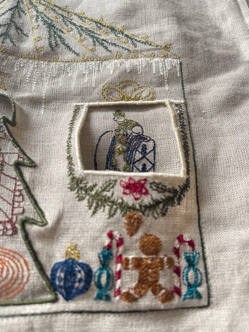 新品　コーラルアンドタスク　ポケット クッションカバー