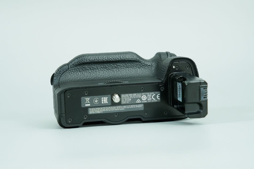 完動品・少シャッター3052回SONY α7RM2純正バッテリー7個+VGセット