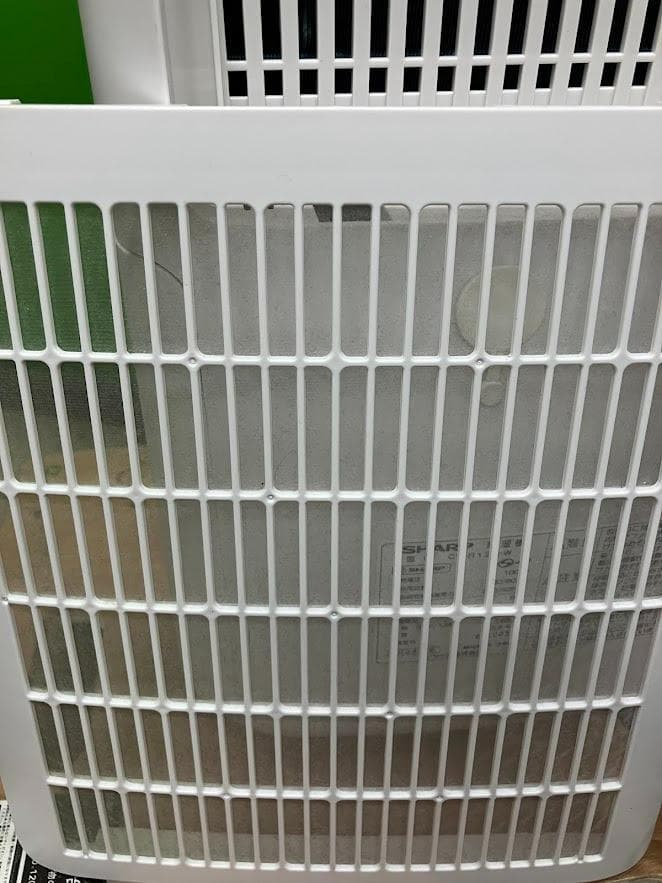 美品　SHARP 除湿機 CV-R120-W ホワイト タンク式 　２０２４年製