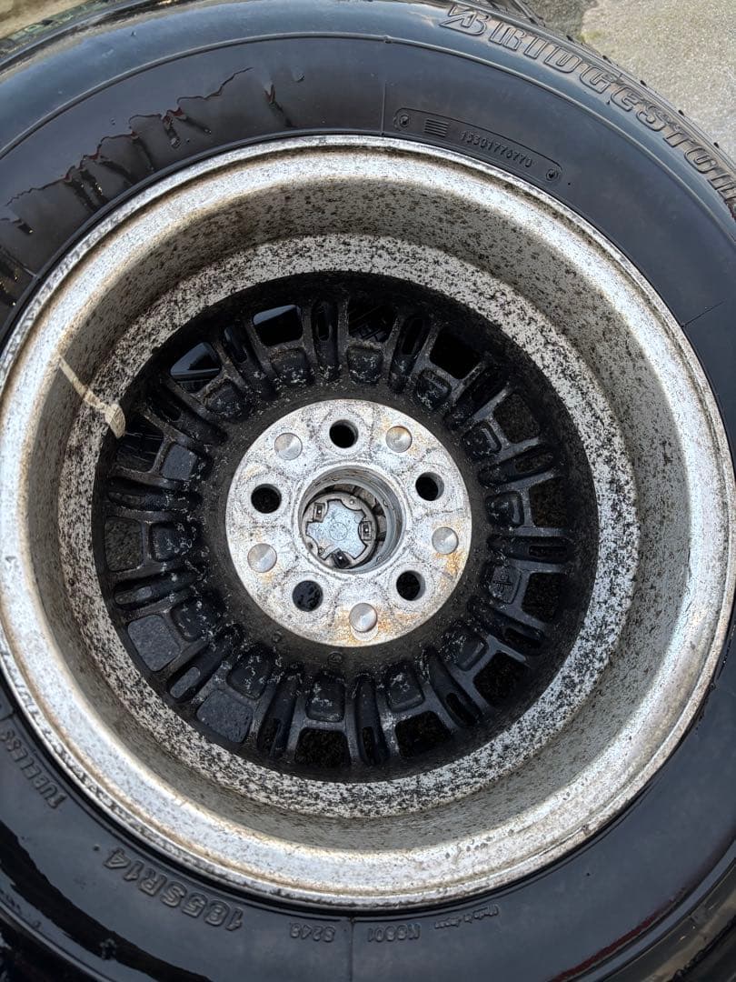 12クラウン純正ホイールタイヤ付