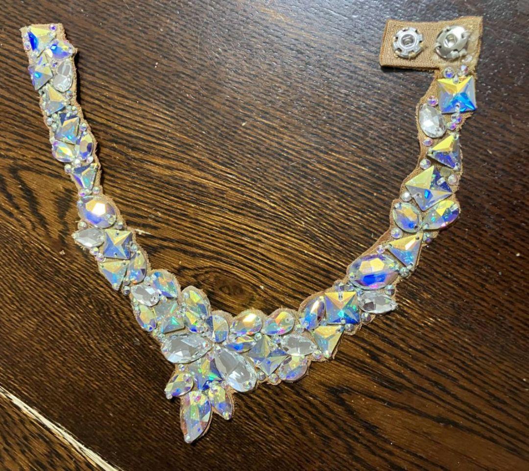 gentil　社交ダンス　豪華ネックレス