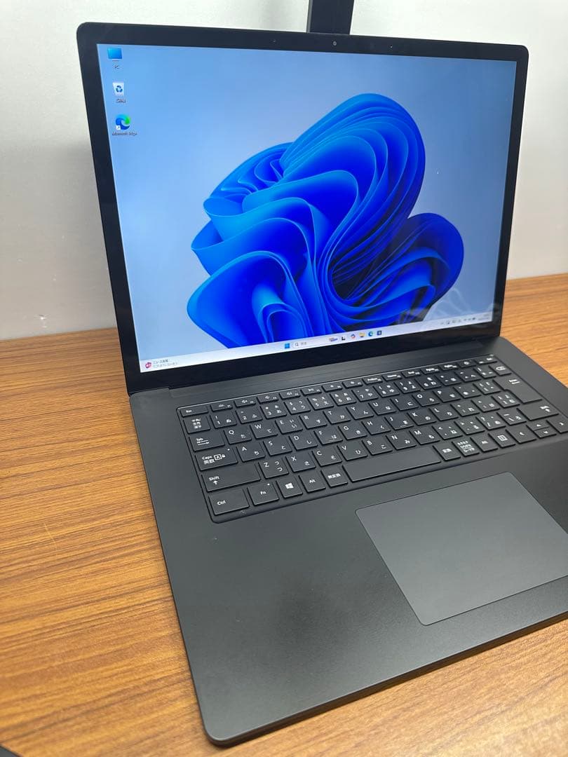 2.Surface Laptop 4 Ryzen 7 16Gb タッチパネル