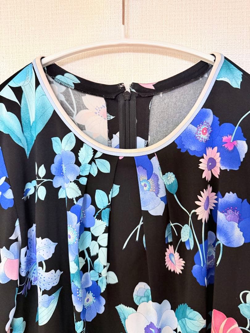 T*U様 【美品】レオナール カットソー 40