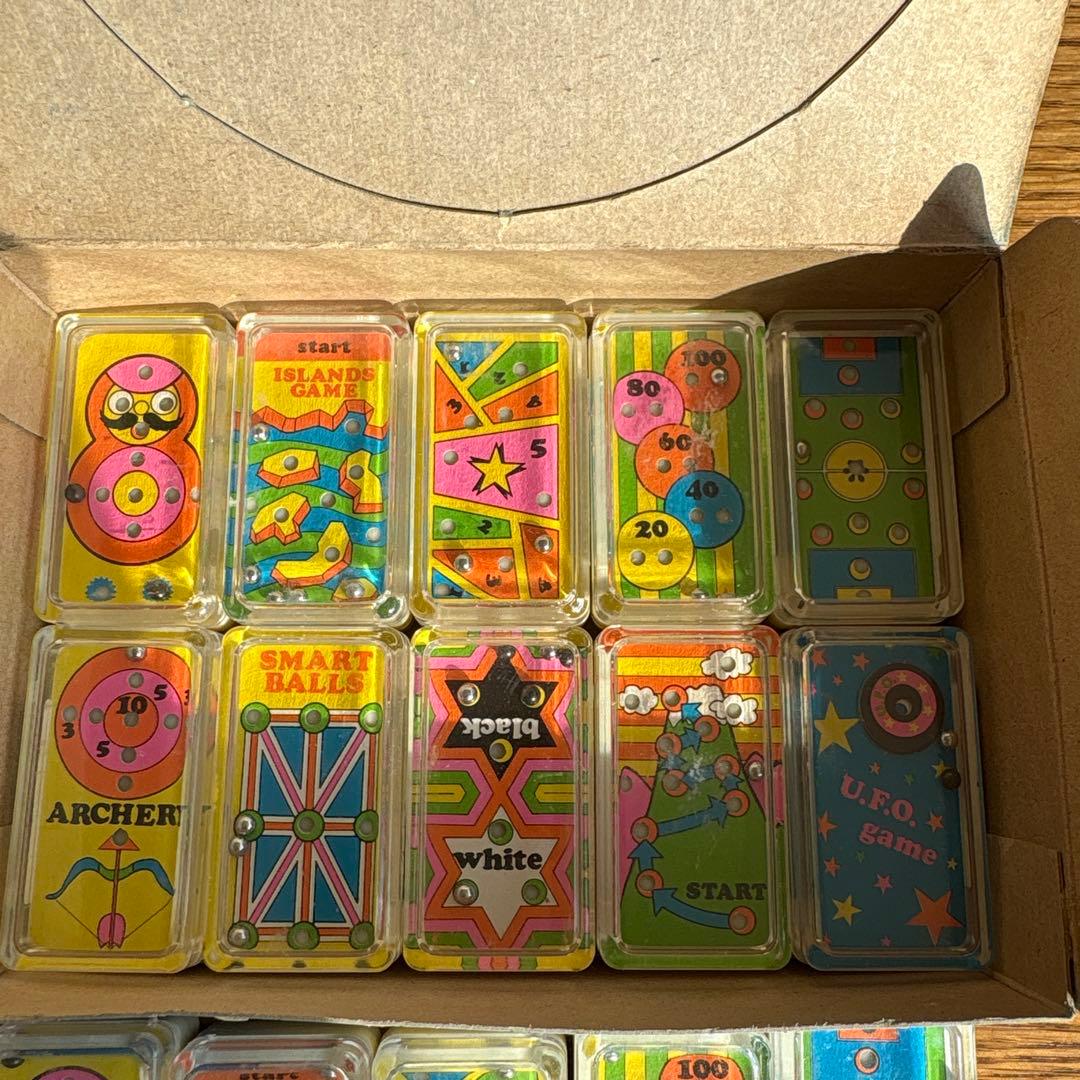 昭和レトロ　ピンボール風　消しゴム　箱入り！20個入り