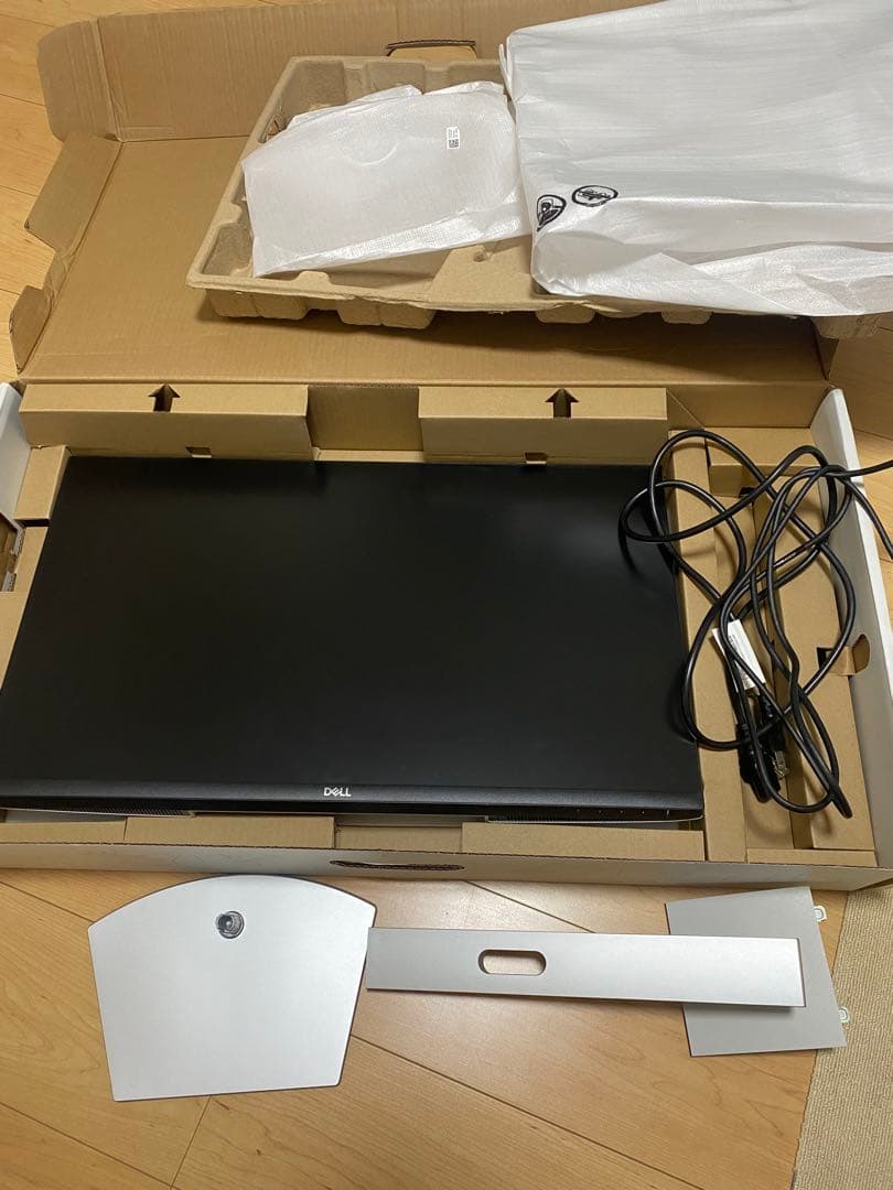 DELL ディスプレイ 本体　S2721HS モニター　PC ゲーム