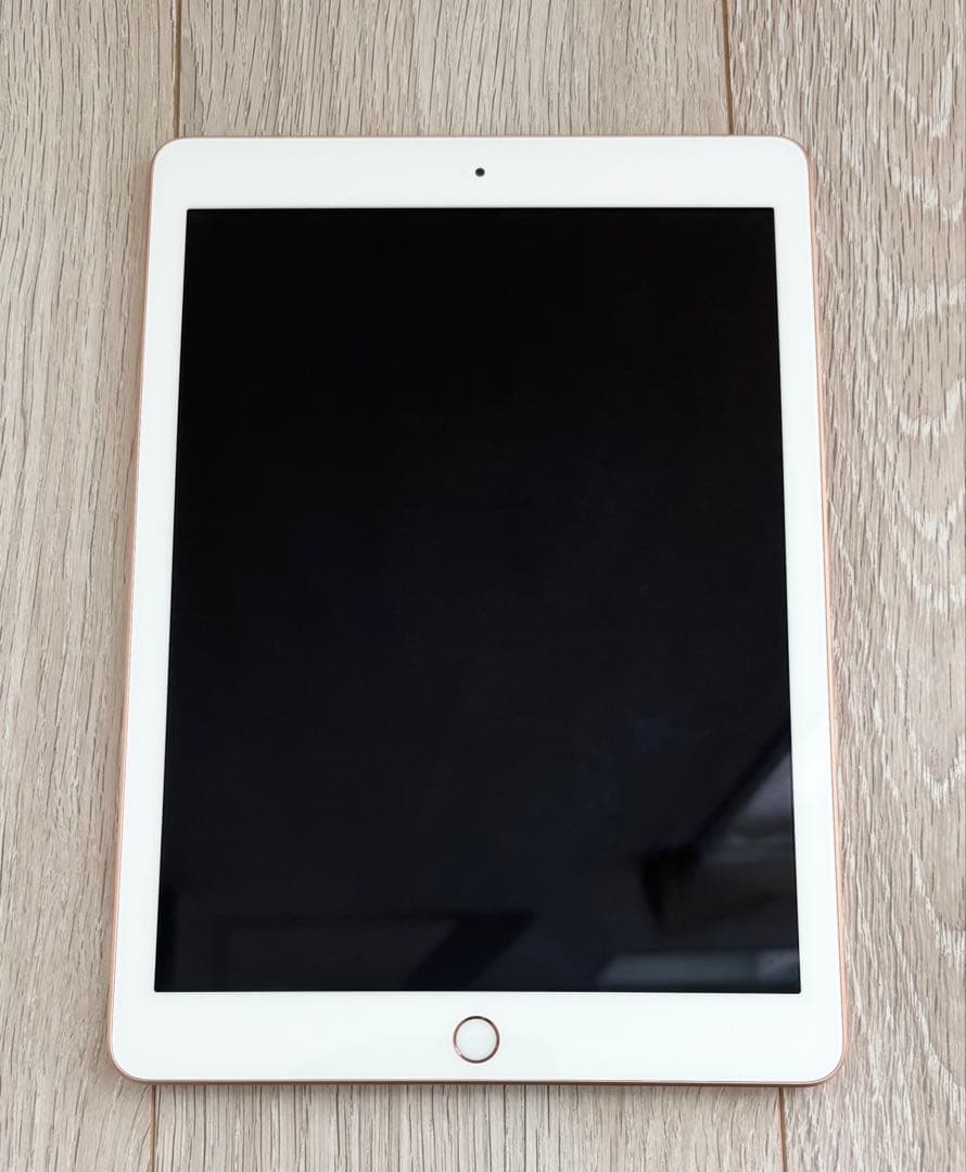 【7月13日出品停止】iPad 第6世代 Wi-Fiモデル 128GB ゴールド