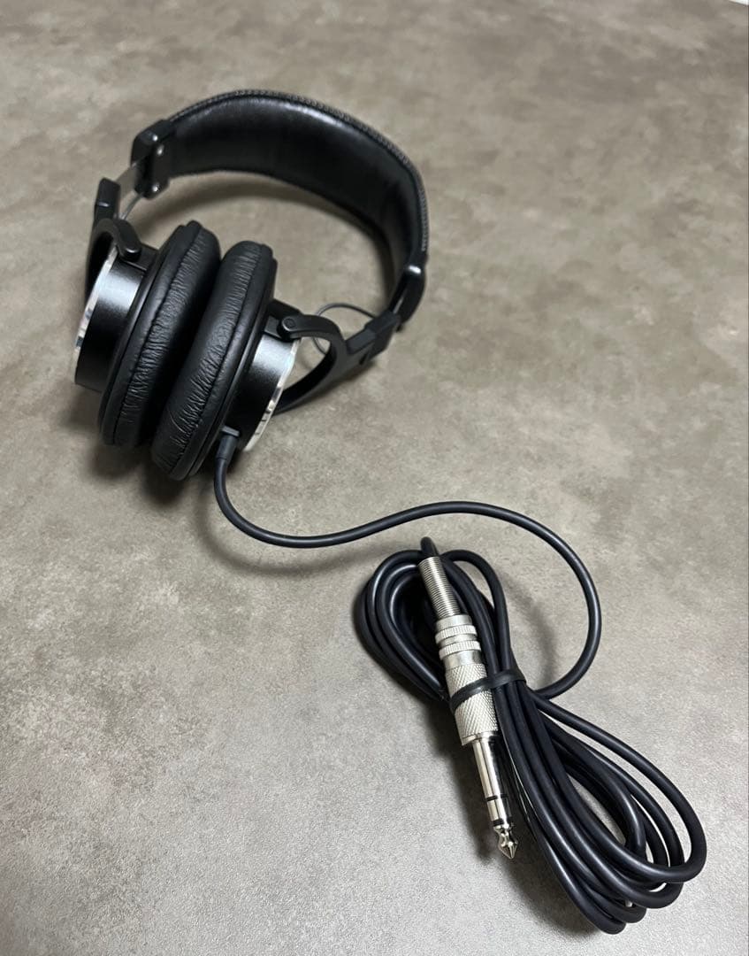 新品未使用 SONY MDR-CD900ST スタジオモニター ヘッドフォン