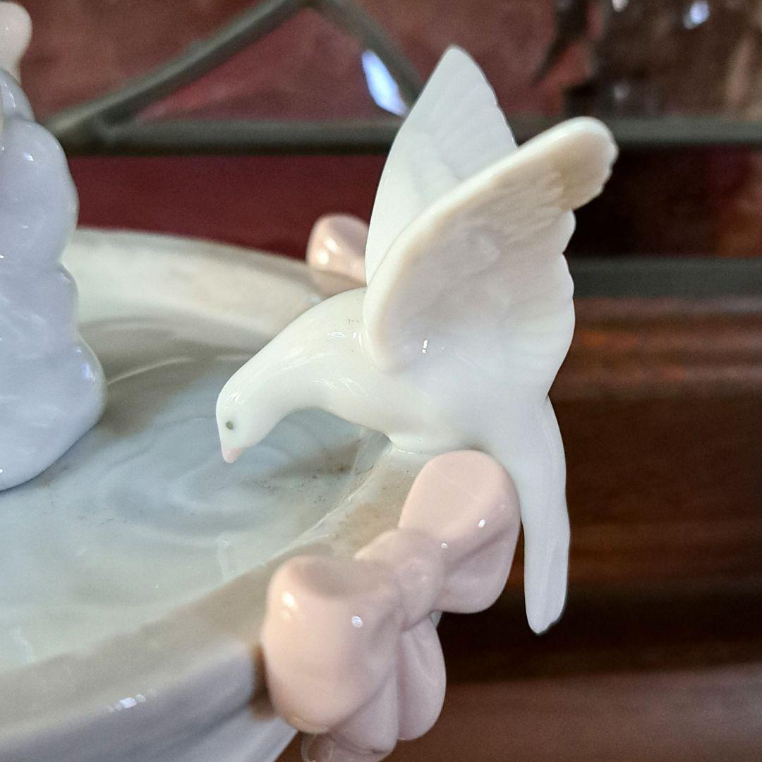 リヤドロ　LLADRO 「愛の泉」#6458