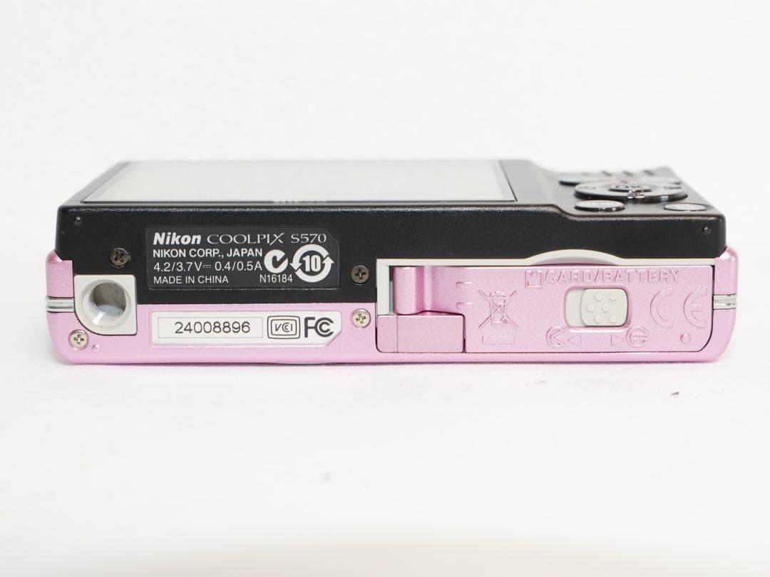 【完動品】Nikon COOLPIX S570 コンデジ ピンク 動作確認済
