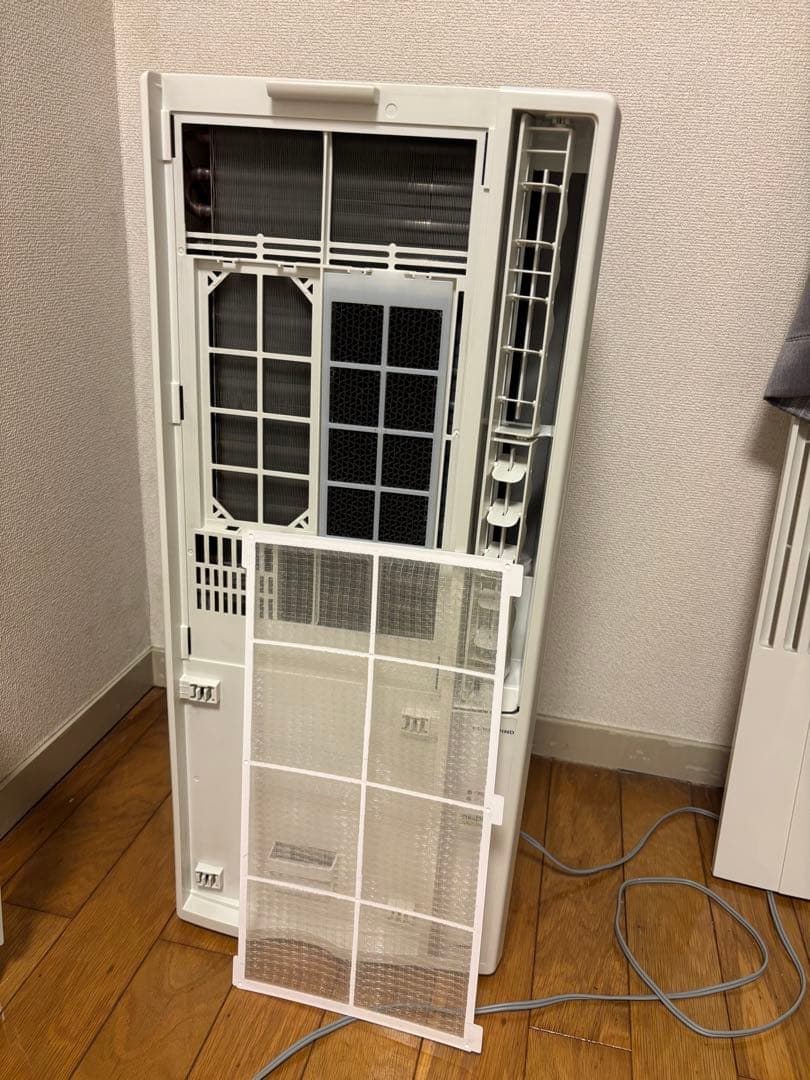 【限定値下げ】コロナ ウィンドエアコン 冷房専用タイプ CW-F1623R